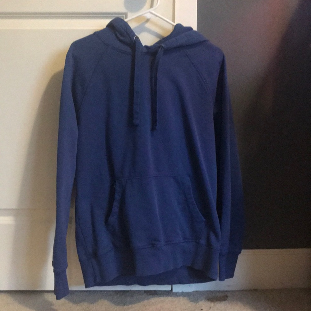basic blue sweatshirt